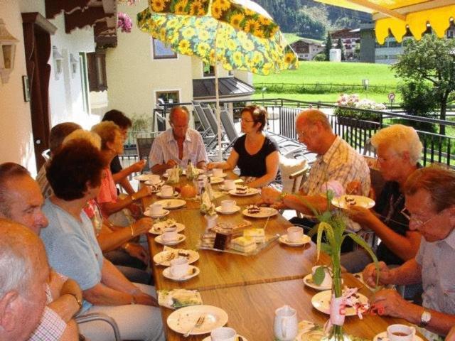 Pension Steiner Mayrhofen Bagian luar foto
